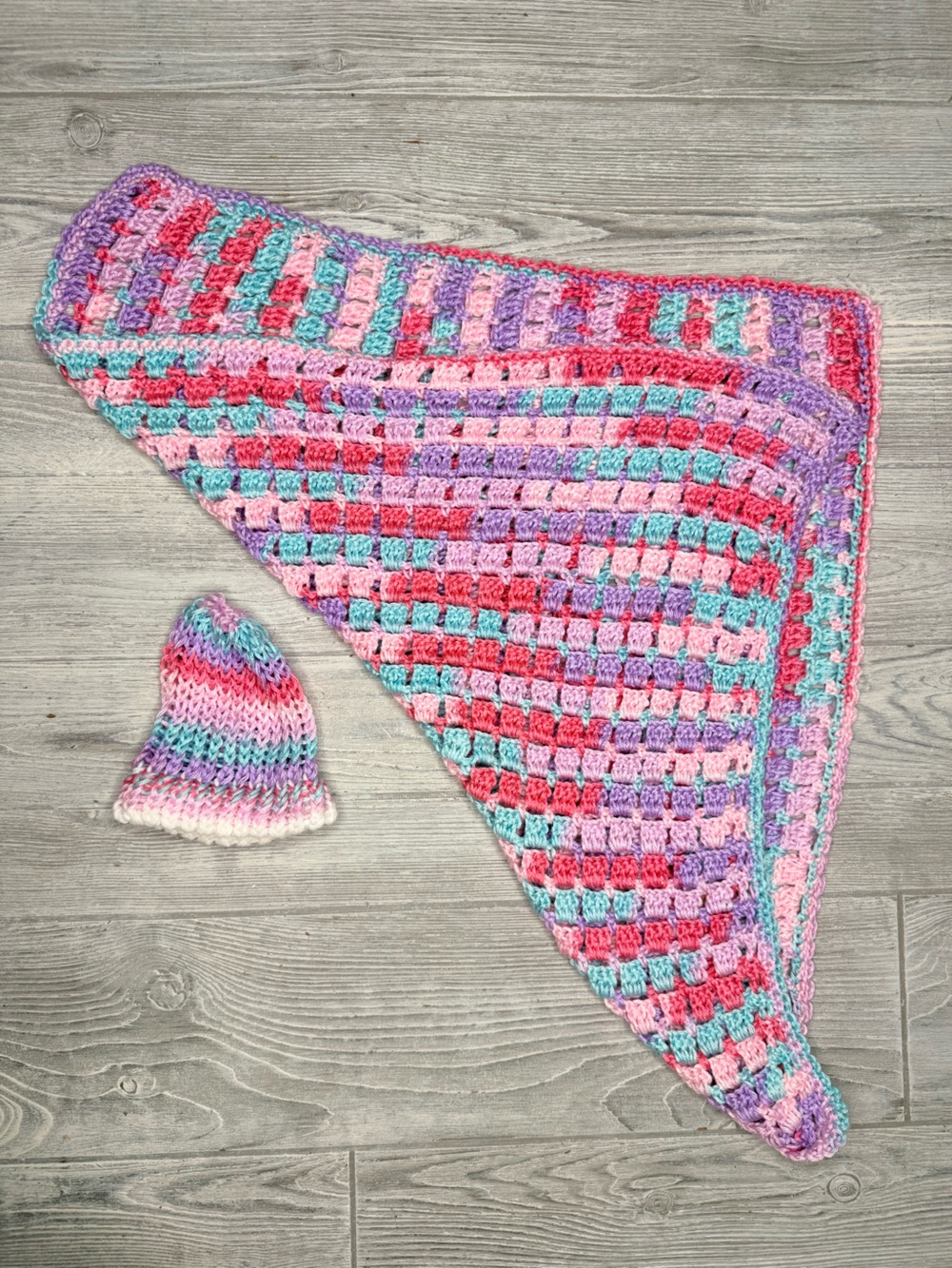 New Handmade crochet baby blanket and matching baby hat rainbow  newborn set
